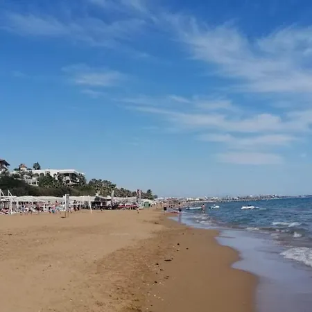 빌라 Side, Antalya Sahilde Deniz Manzarali Sahane 시데
