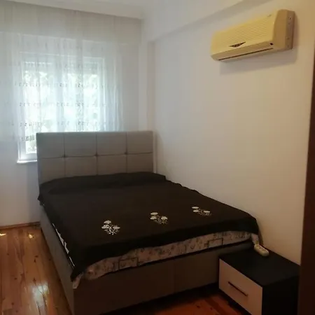 Side, Antalya Sahilde Deniz Manzarali Sahane シダ